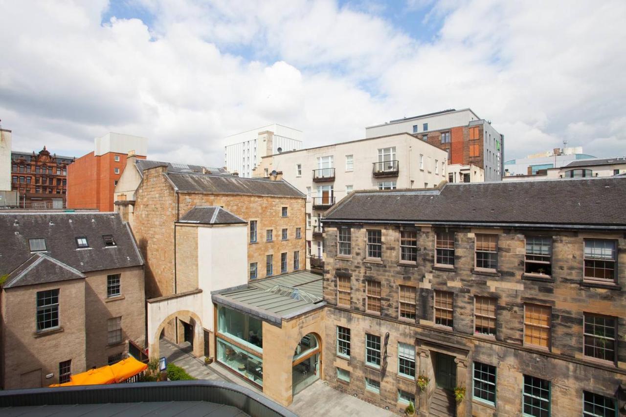 1 Bedroom Flat In The Heart Of Merchant City Glasgow Exterior foto