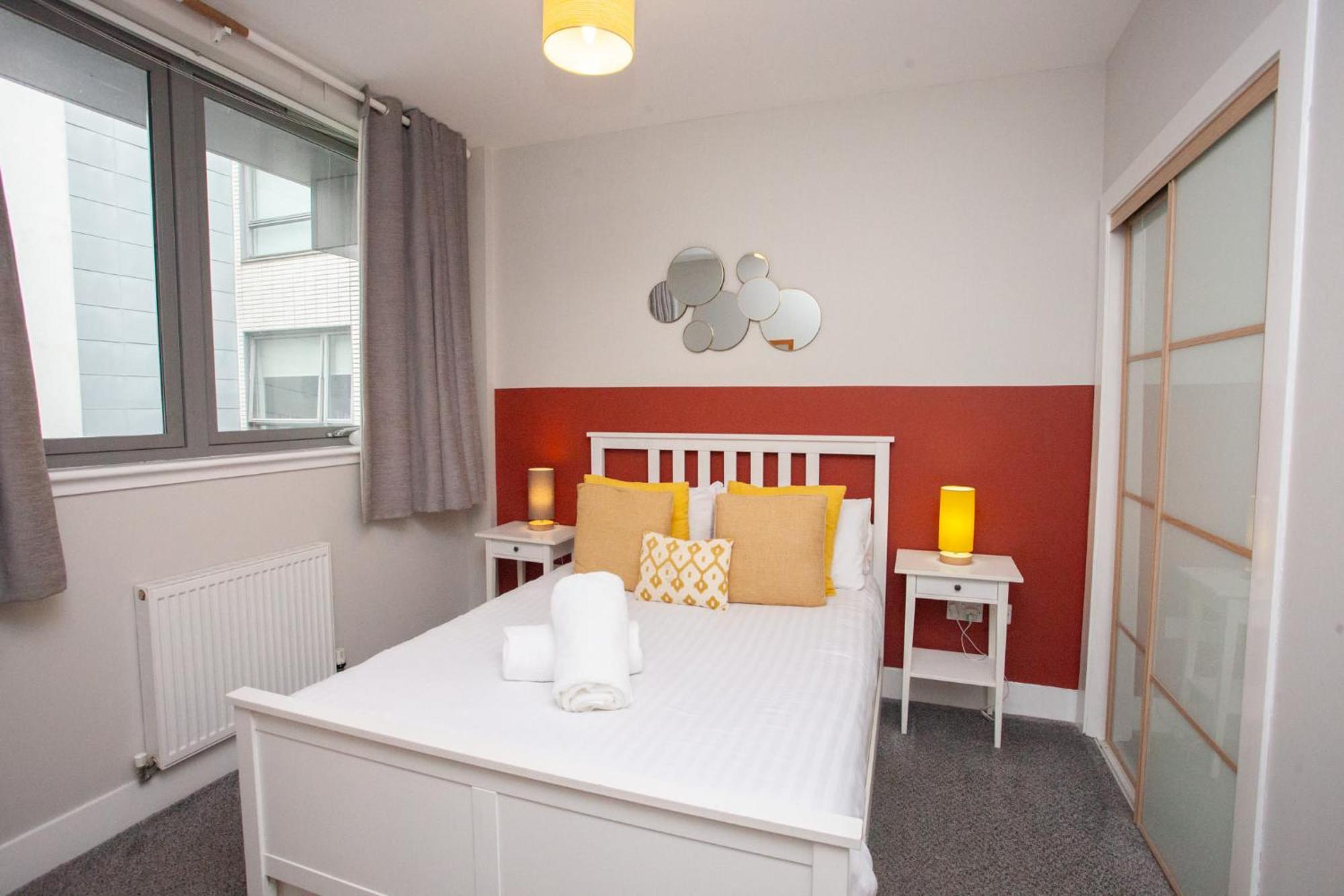 1 Bedroom Flat In The Heart Of Merchant City Glasgow Exterior foto